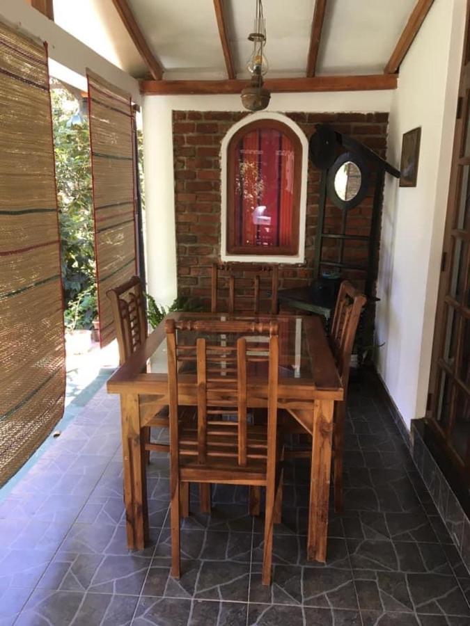 Villa25 Homestay Free Pick Up From The Centre Kandy Exteriör bild