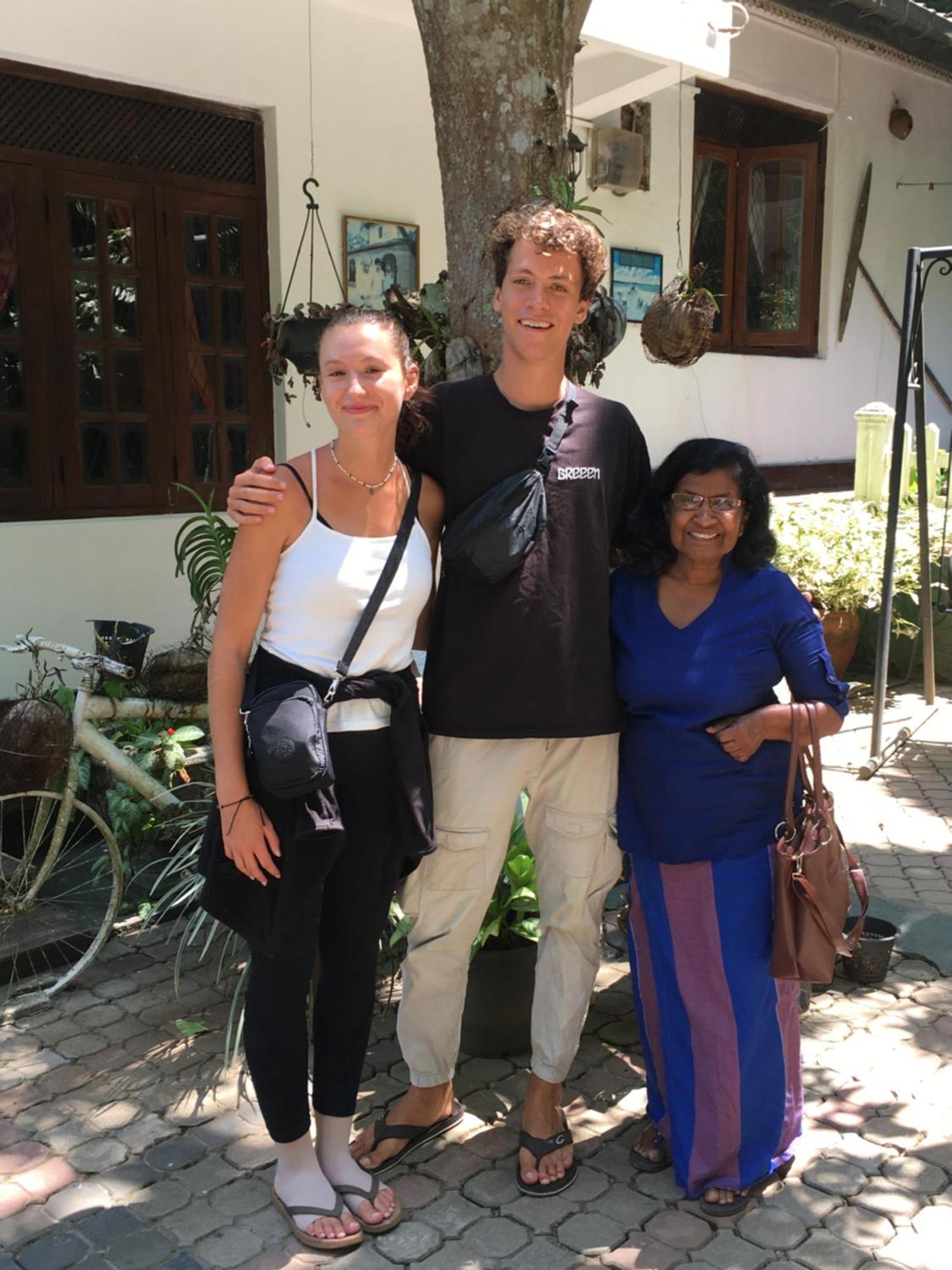 Villa25 Homestay Free Pick Up From The Centre Kandy Exteriör bild